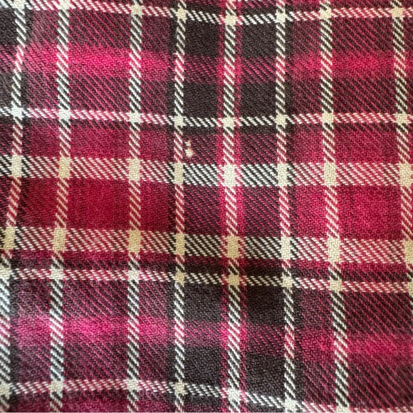 L.L.Bean Red Plaid Flannel Button Down Long Sleeve Shirt Size Medium - Picture 10 of 10